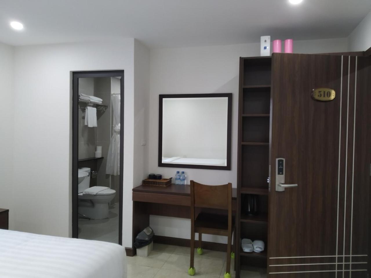 K Business 1 Hotel My Dinh 미딩 Hanoi Buitenkant foto